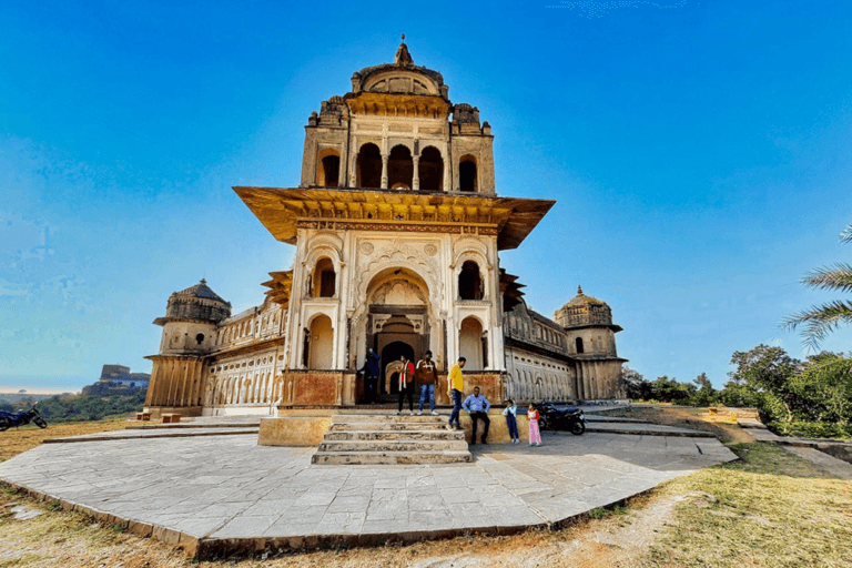 Orchha, India 2 jpeg-optimizer_orchaha8